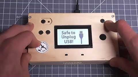 My DIY Arduino Game Console | Version 4 | 128x64 Graphical LCD, SD Card, 18650 Battery