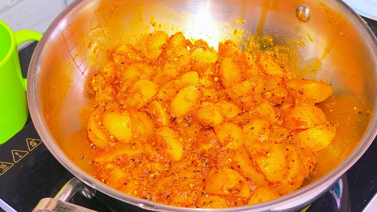 നെല്ലിക്ക അച്ചാർ  എങ്ങനെ ഉണ്ടാകാം എന്ന് നോക്കാം 