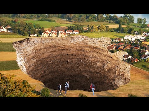 Video: ¿De Dónde Viene La Escalinata? Buscando El Núcleo Interno