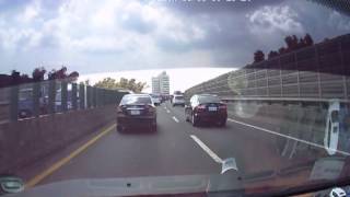 行車紀錄器 20130608....88快速道路白爛雙人組