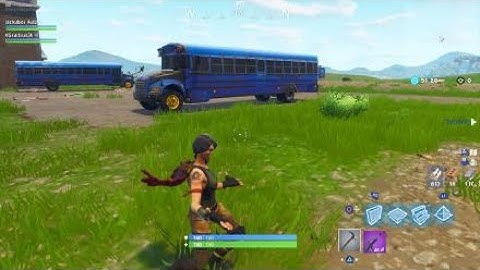 Easily get back to spawn island [Playground only]