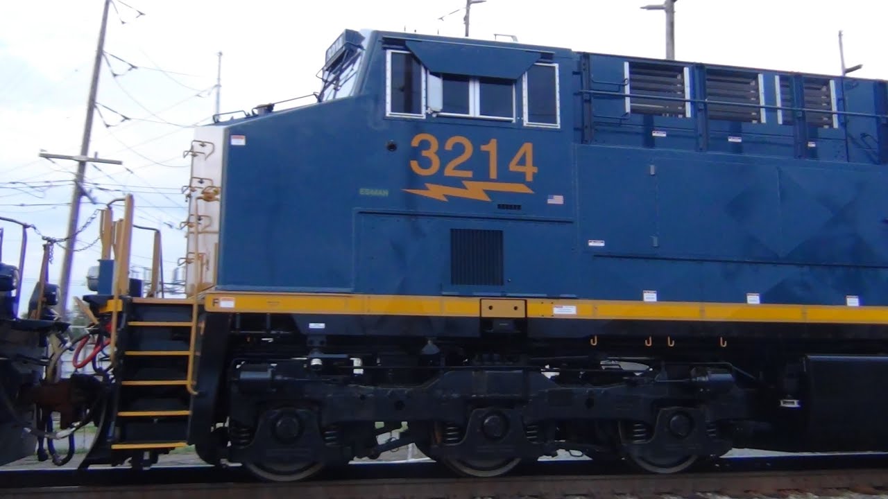 5/9/15 NTD Big CSX consist with BRAND NEW ES44AH s head south!!!