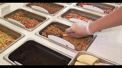 We're open: Lea Lana's Bananas
