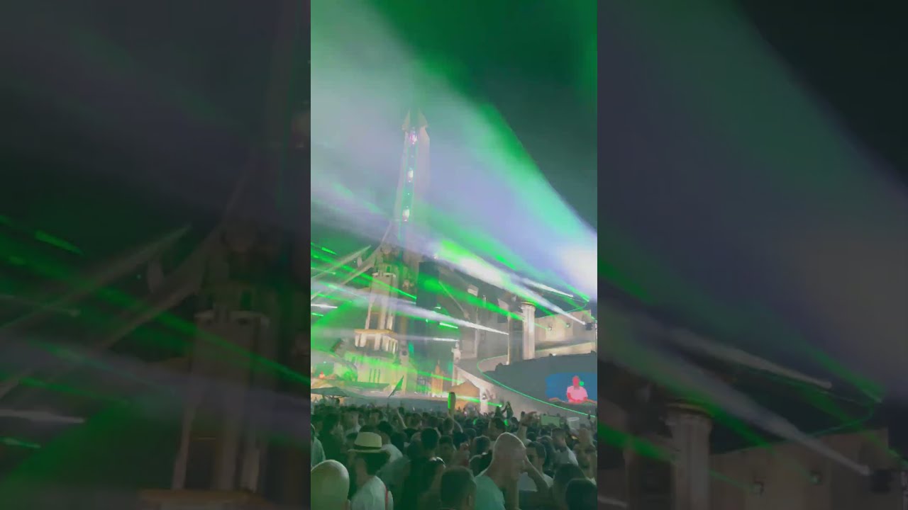 Tomorrowland 2022 Mainstage Shorts