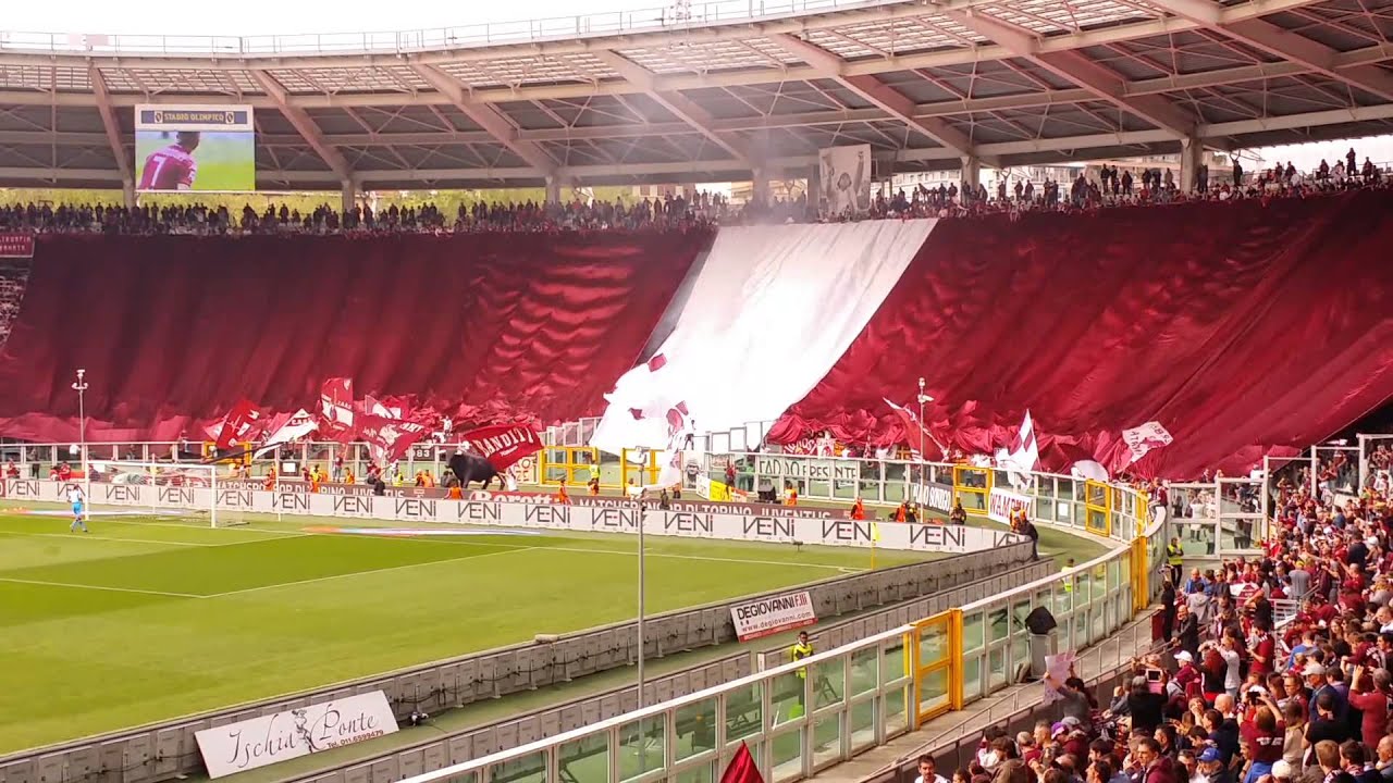 Curva Maratona-Spettacolare coreografia Derby-Torino