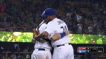 ARI@LAD: Jansen retires Ross to earn the save