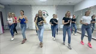 Kizomba lady's style by Natalia Ulanova