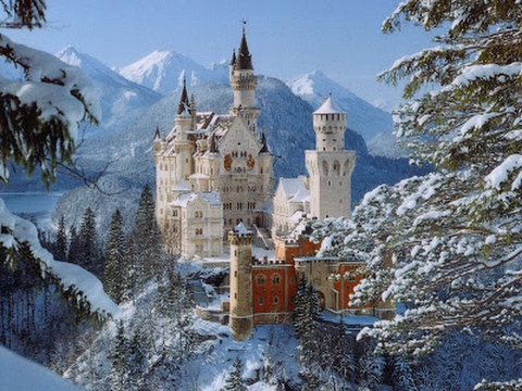 Image result for Neuschwanstein castle in Winter"