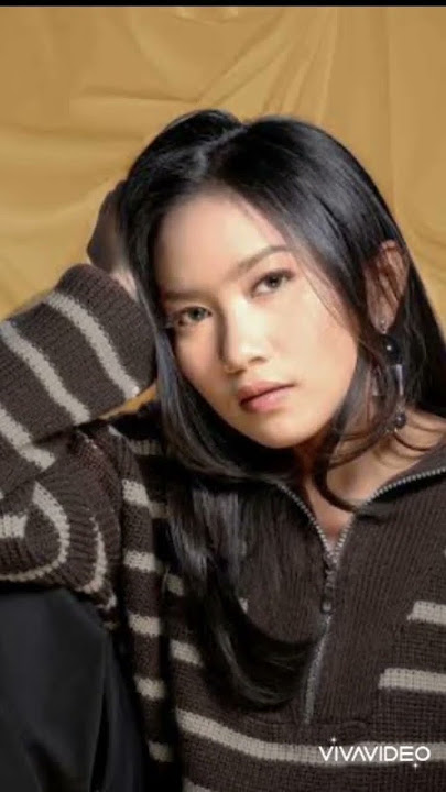 Deborah Hanna Mengawali karier Bernyanyi lewat Cover Lagu