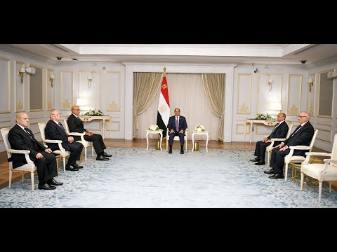 السيد الرئيس يشهد أداء اليمين لرؤساء محكمة النقض ومجلس الدولة وهيئتي قضايا الدولة والنيابة الإدارية