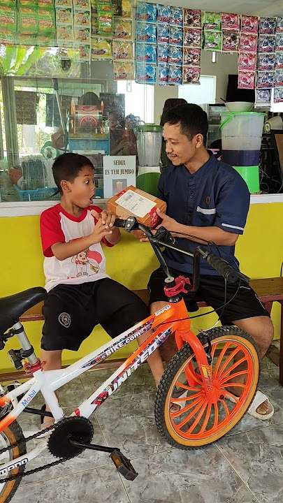 Get a gift of a bicycle biled light #shorts