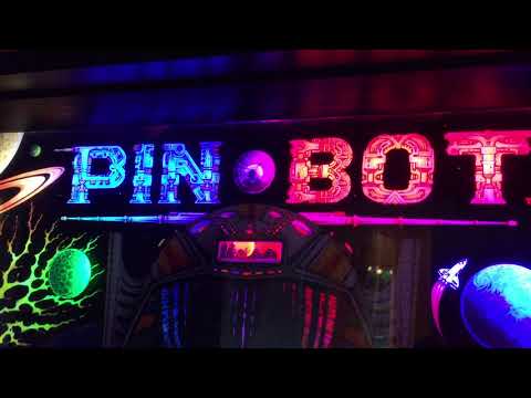 1986 Williams Pinbot Gameplay Blue And Red LED 