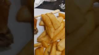 RED ROBIN