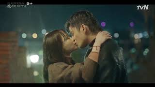 Myul Mang and Tak Dong-gyung's first  kiss in the rain scene in #DOOM AT YOUR SERVICE  EP 6 #TVN Resimi