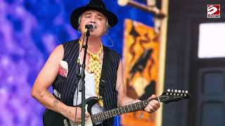 Pete Doherty is planning to open a second-hand shop in France