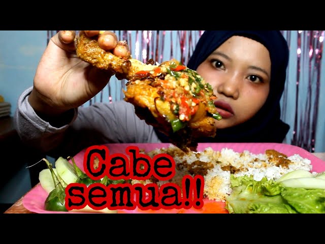 MUKBANG AYAM RENDANG + SAMBAL BAWANG PULUHAN CABAI class=