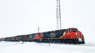 More Friendly CN Railfanning at White Plains, Manitoba (03/12/2022)