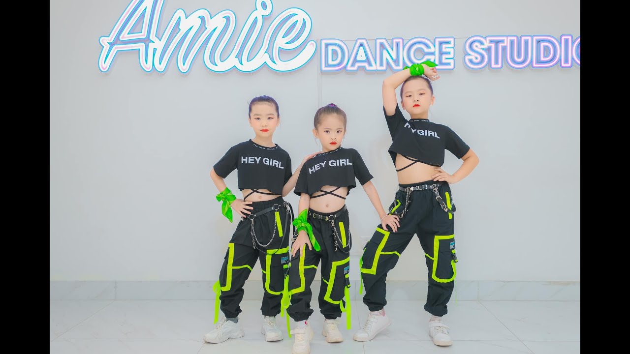 Super Bowl - Dance Cover By Amie Kid 4k - YouTube