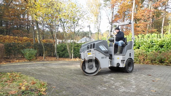 Equippo.com | Used heavy equipment for sale | 2009 Hamm HD10VT