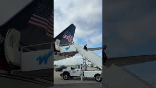 🇺🇸 Donald Trump arrives to North Carolina for a rally in Gastonia (Nov 02, 2024)