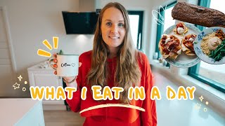 What I EAT IN A DAY living in the world's northernmost town | Svalbard
