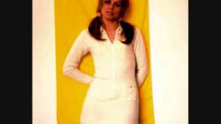 Eva Kostolányiová - Náhodou