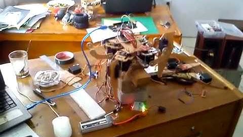 Robot Berkaki (Project KRPAI) Kontes Robot Pemadam Api Indonesia