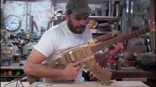 gitar-gitar unik berbentuk senjata