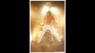 Download lagu Destine - In your arms -lyrics