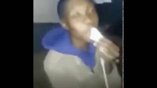 man kiss live wire meme