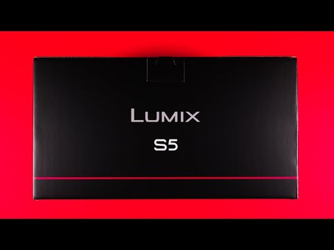 🔴 LIVE 🔴 LUMIX S5 HDR Color Grading (and an Unboxing)