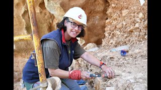 Reconstrucción virtual de fósiles de Atapuerca y otros yacimientos, por Elena Santos screenshot 3