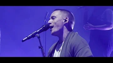 Dermot Kennedy -  Something to Someone (Live from Malahide Castle, Dublin)