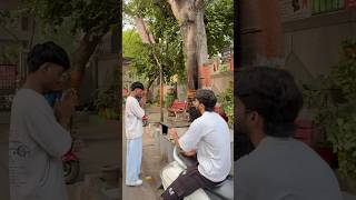 Kitna Sankari ladka hai🤣🤣#shorts #youtubeshorts #viralshorts #funnyshorts #comedyshorts