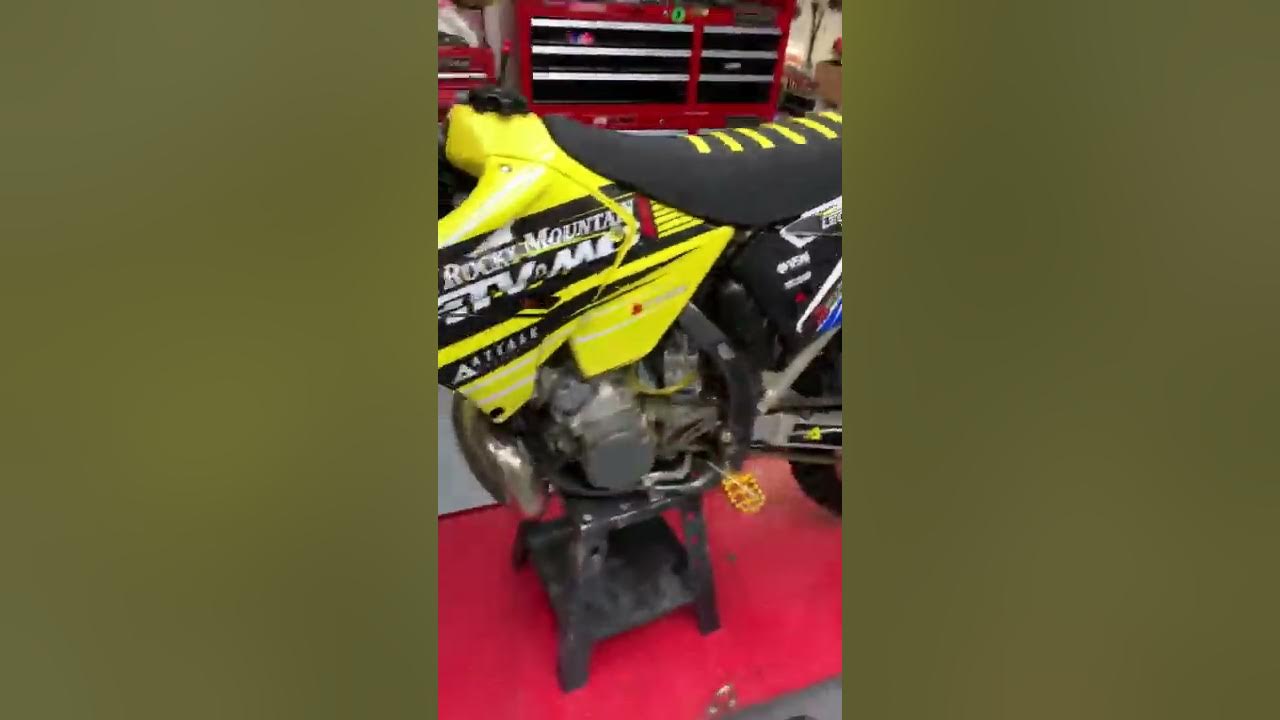 Lectron carb install 2001 Suzuki rm250 YouTube