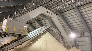 AMECO Portal Scraper Reclaimer at LG&E Trimble County Power Plant in Kentucky (1/2)