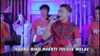 NANDA FERARO - KEPALING