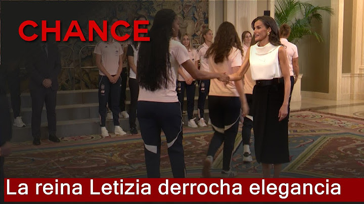 La reina Letizia derrocha elegancia con la Selección Española de Fútbol Femenino