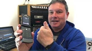 Motorola RAZR V3xx cellphone- The BEST cellphone ever made!!