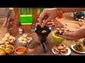 Famous ULTA Vada Pav | Pav Inside Vada | वड़ा पाव | Indian Street Food | The Tiny Foods-Hindi
