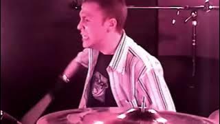 Sum 41 - Machine Gun (Official Music Video)