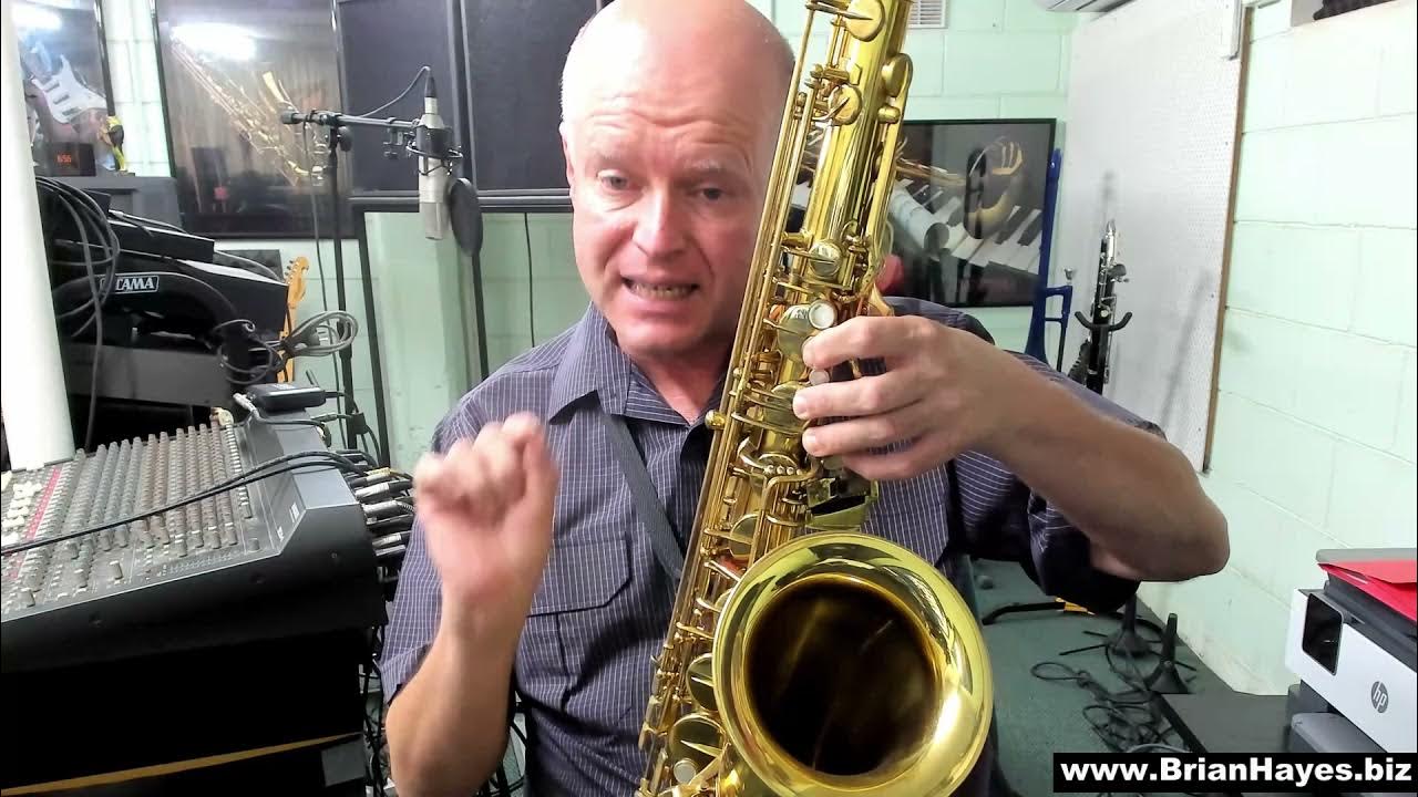 Flashy Chromatic Riff for Saxophone - YouTube
