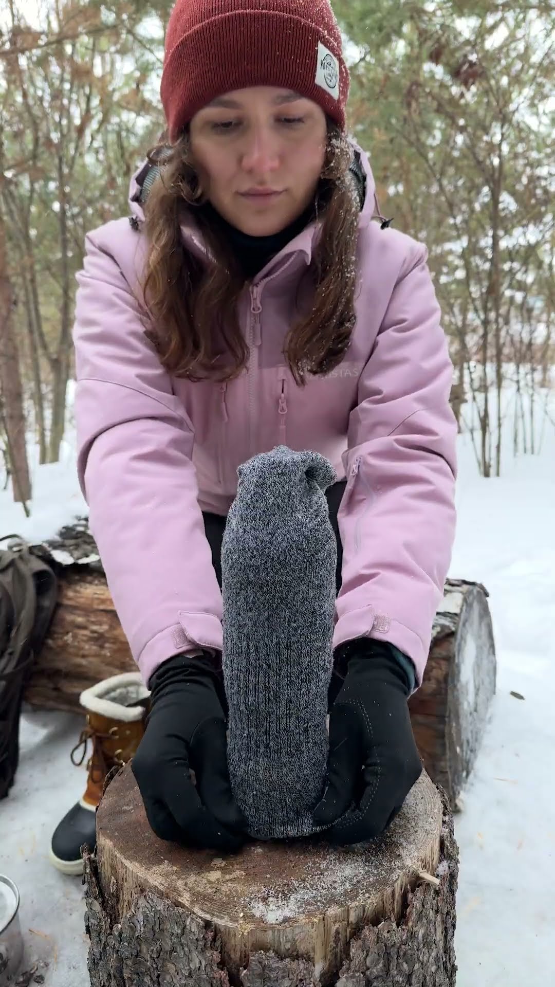 This GIRL knows how to Survive Winter! ❄️?#camping #survival #bushcraft #outdoors #lifehack