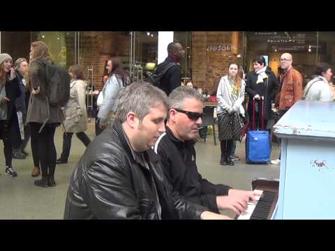 Two Dudes Boogie Woogie St Pancras Station