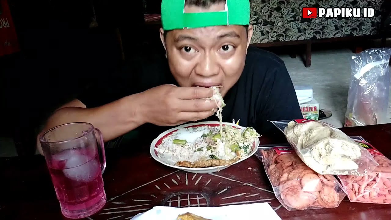 Makan Makanan Desa 3 chef Andalan - YouTube