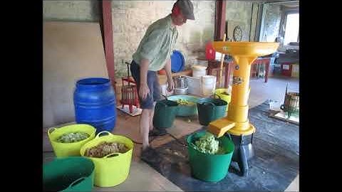 Small-scale Cidermaking