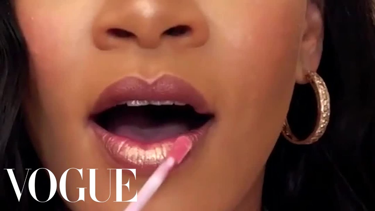 Rihanna's Guide to Going Out Makeup