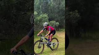 Tenemos un nuevo juguetico para la bicicleta. Aquí les explico de que se trata 🚲🥹 #lorenaarce #cicla