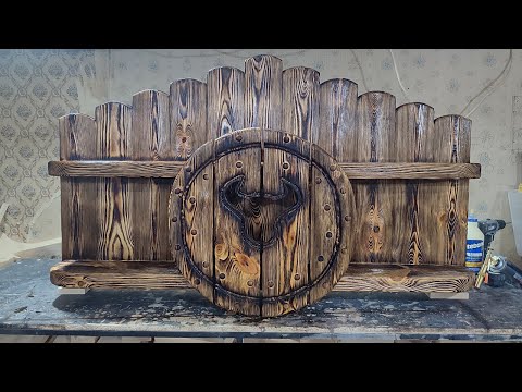 Настенный мини-бар большой из массива дерева под старину.
