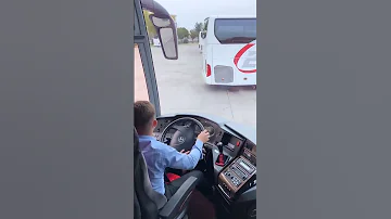 حافله مرسيدس 